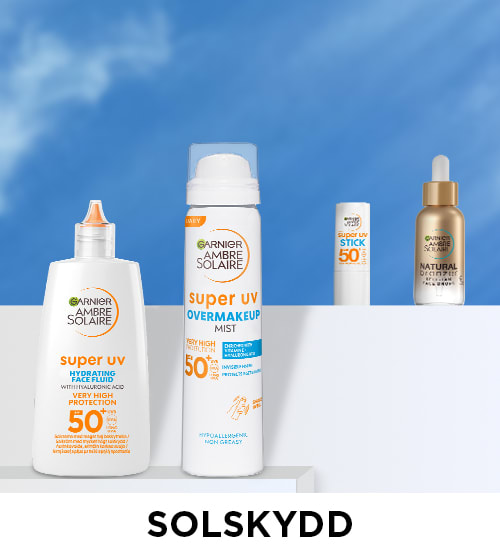 solhatt,tre olika Ambre solaire solkrämsflaskor med SPF 50.Sprayflaska,pumpflaska, tub.